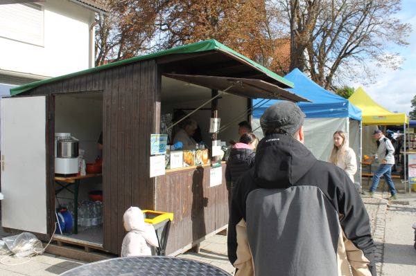 Deutsch-Ungarischer-Verein_Puchheim_Marktsonntag_2025_MS-2025-10-20